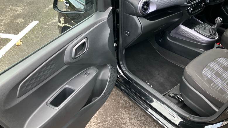 Hyundai i10 1.0 [63] Premium 5dr Auto [Nav] Petrol Hatchback